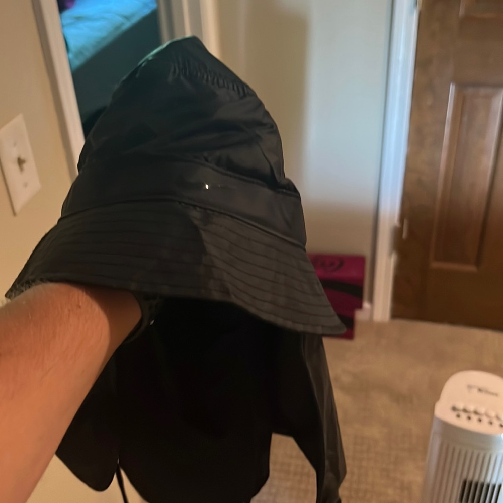 Black Nike Tennis bucket hat never worn with tag on